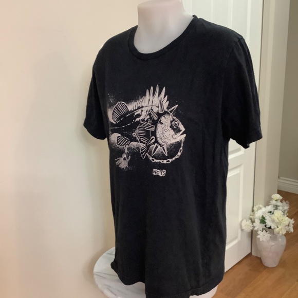 Westcoastees Fish Tee Sz Medium women’s - Picture 3 of 8